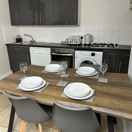 1 The Croft Semesterbostad